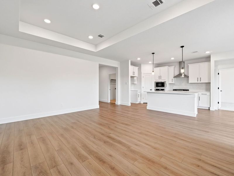 Spacious, unfurnished interior of a new home in Waverly Estates, Josephine (Image 24).