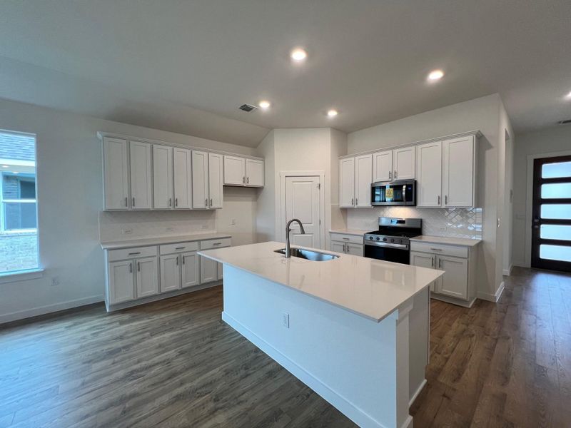 Furnished interior view inside a new home in Rosenbusch Ranch, Leander (Image 8).