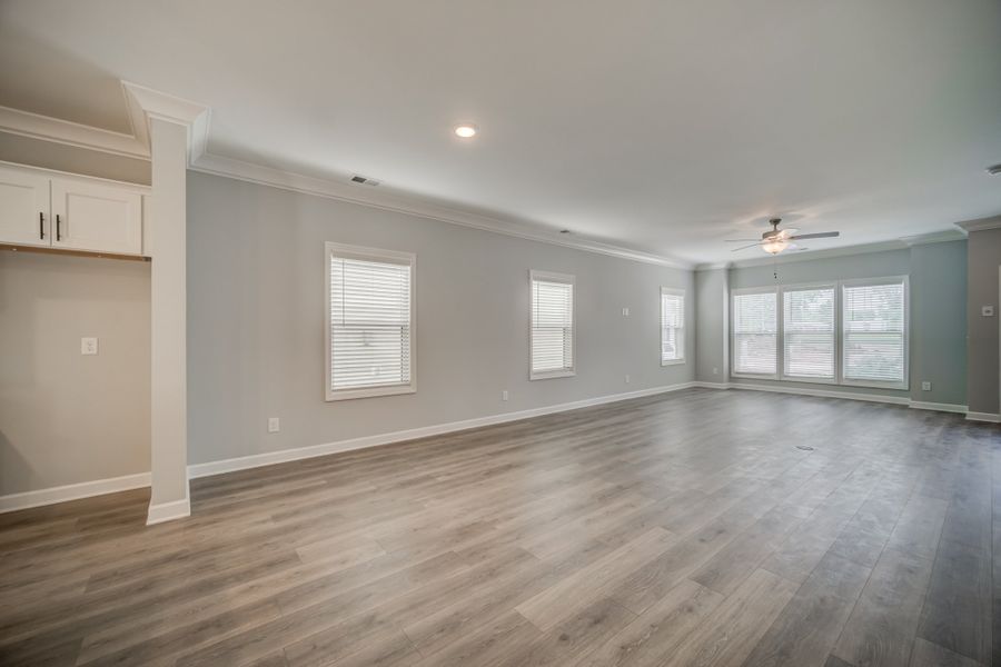 Representative unfurnished interior of a home built from the Draper by Parkside Builders in The Woods, Gallatin (Image 24).