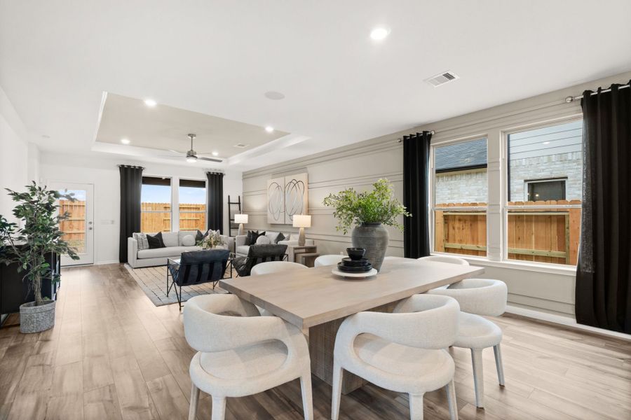 Dining Area Dining Area