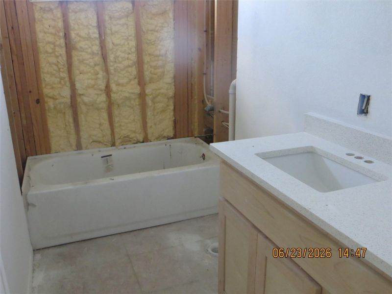 Hall Bath Hall Bath