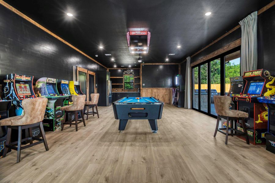 Community amenities in , Onalaska (Image 31).