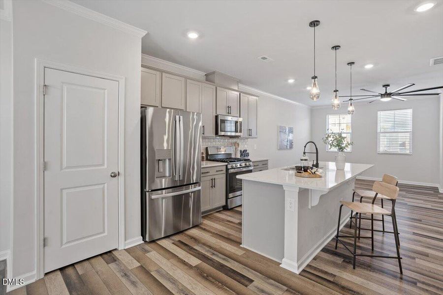 20-453 Carolina Spgs Blvd [2795443]_20