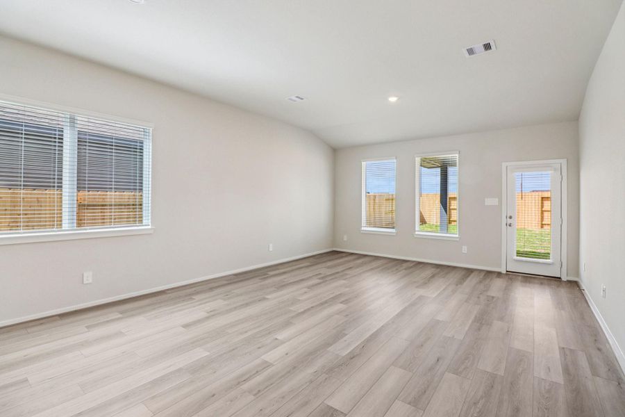 Spacious, unfurnished interior of a new home in Pine Lake Cove - Premier Series, Montgomery (Image 18).