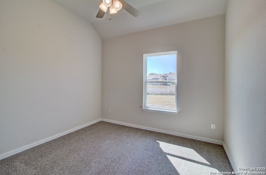 Spacious, unfurnished interior of a new home in The Crossvine, Schertz (Image 16). Spacious, unfurnished interior of a new home in The Crossvine, Schertz (Image 16).