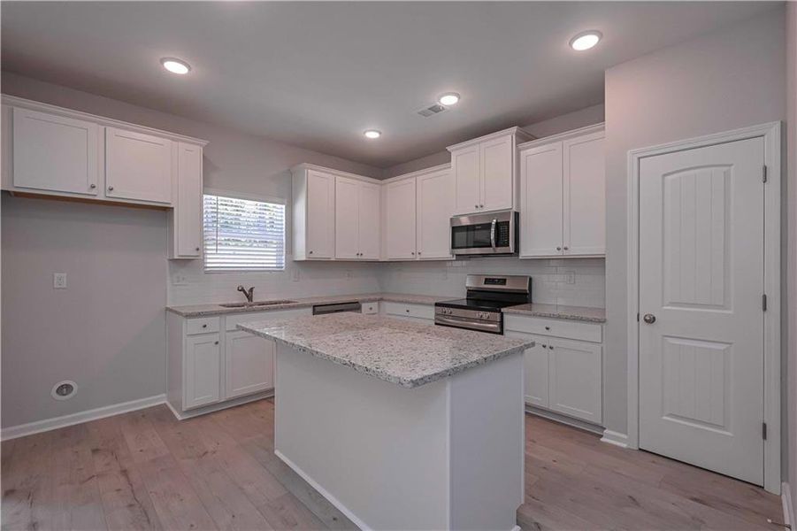 Furnished interior view inside a new home in , Villa Rica (Image 3).