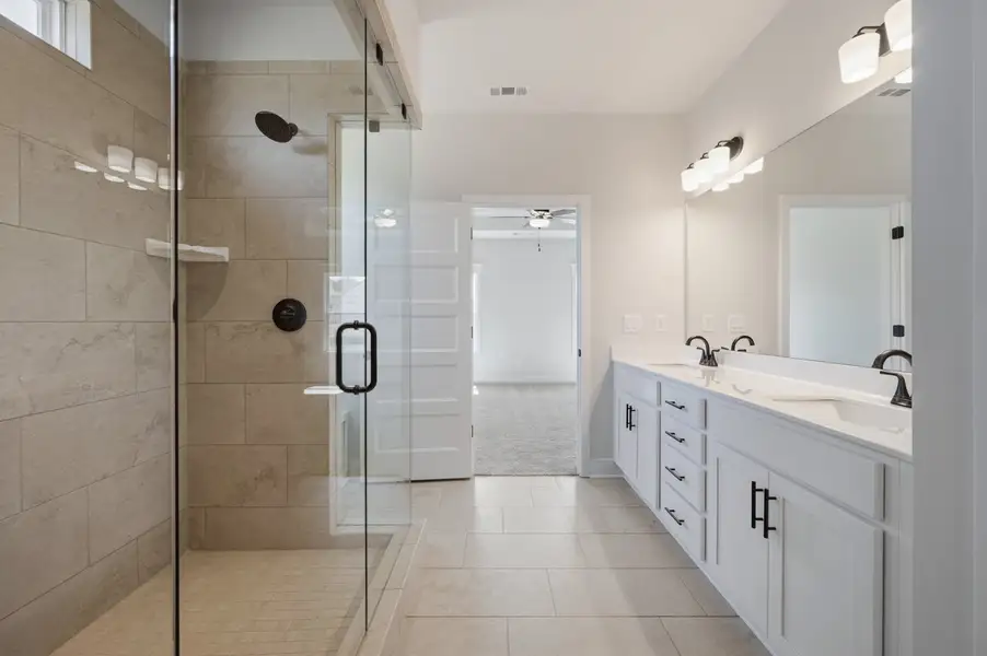 *Photo of example home. Selections and finishes may vary.