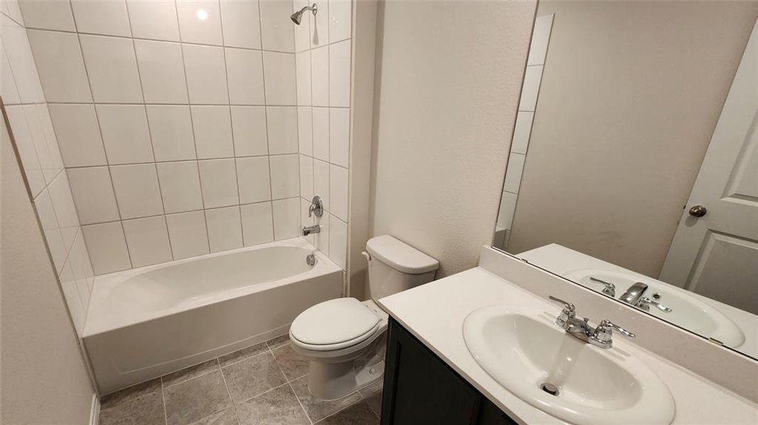 Furnished interior view inside a new home in Waverly Estates, Josephine (Image 5). Furnished interior view inside a new home in Waverly Estates, Josephine (Image 5).