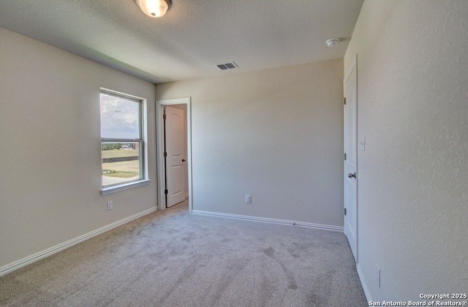 Spacious, unfurnished interior of a new home in Casinas at Gruene, New Braunfels (Image 15). Spacious, unfurnished interior of a new home in Casinas at Gruene, New Braunfels (Image 15).