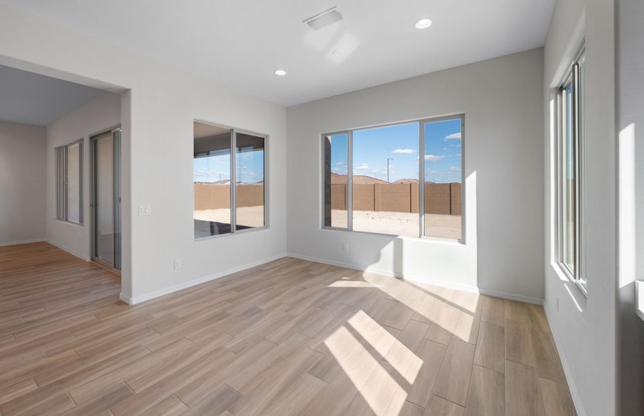 Spacious, unfurnished interior of a new home in Sun City Anthem at Merrill Ranch, Florence (Image 22). Spacious, unfurnished interior of a new home in Sun City Anthem at Merrill Ranch, Florence (Image 22).