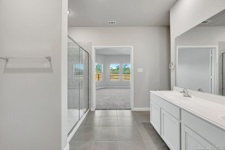 Furnished interior view inside a new home in Paloma Park, Converse (Image 9).
