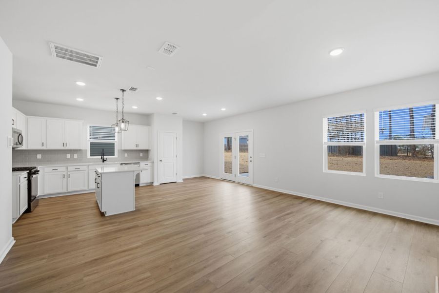 Spacious, unfurnished interior of a new home in Grand Arbor, Blythewood (Image 15). Spacious, unfurnished interior of a new home in Grand Arbor, Blythewood (Image 15).