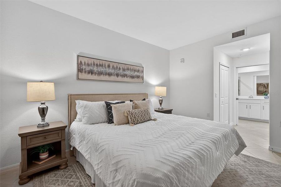 Furnished interior view inside a new home in Heritage Landing, Punta Gorda (Image 9).