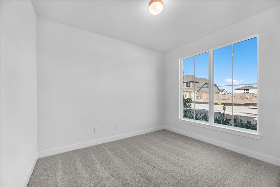 Representative image. Features, selections and colors may vary.