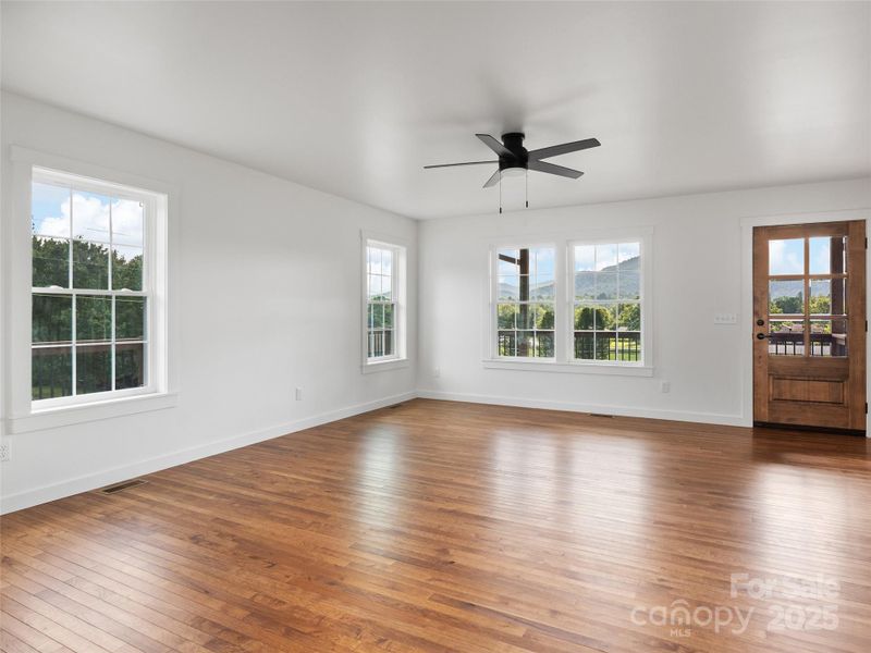 Spacious, unfurnished interior of a new home in , Waynesville (Image 15).