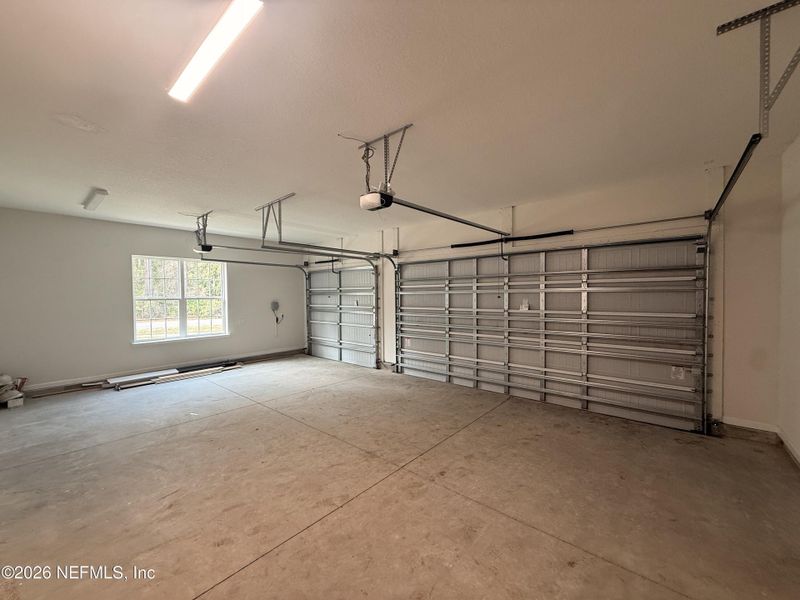 Spacious, unfurnished interior of a new home in , Fernandina Beach (Image 17). Spacious, unfurnished interior of a new home in , Fernandina Beach (Image 17).