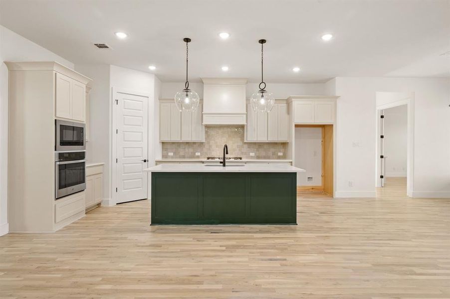 Furnished interior view inside a new home in Settlers Glen, New Fairview (Image 14).
