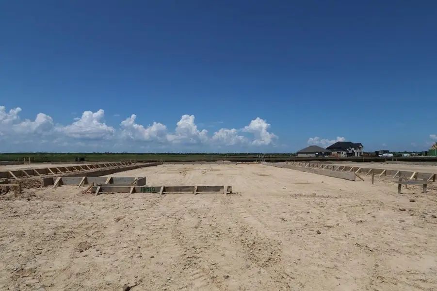 Every foundation at DWH is engineered and it’s inspected three times! We do not do “batch” testing. Rest easy knowing your foundation comes with a 10 year warranty. Every foundation at DWH is engineered and it’s inspected three times! We do not do “batch” testing. Rest easy knowing your foundation comes with a 10 year warranty.