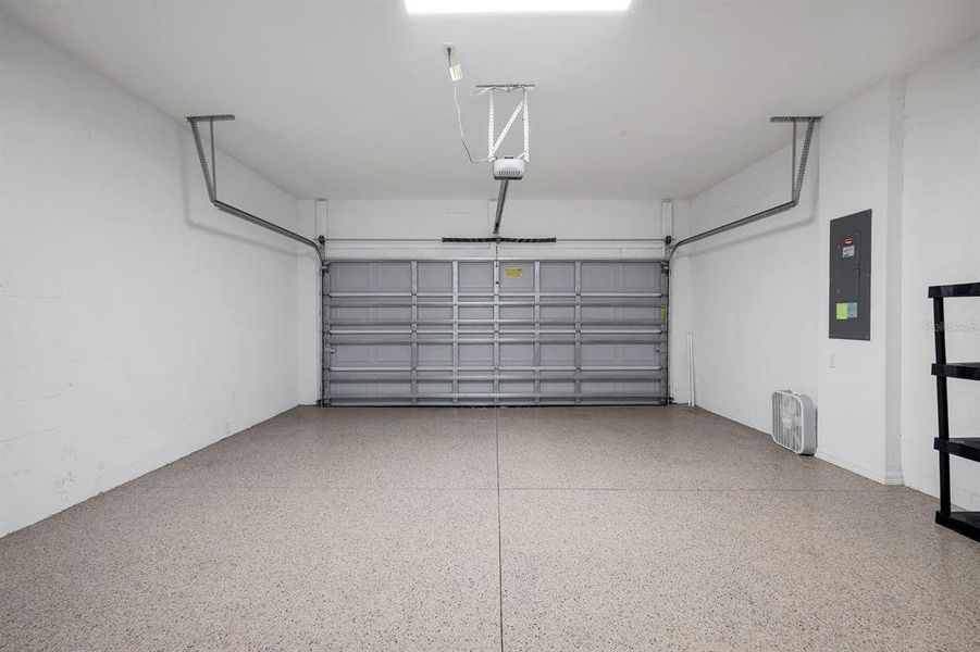 Spacious, unfurnished interior of a new home in , Naples (Image 29). Spacious, unfurnished interior of a new home in , Naples (Image 29).