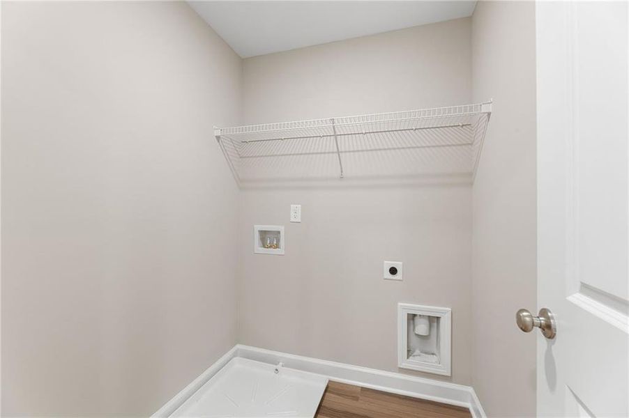 Spacious, unfurnished interior of a new home in River Walk Place, Lawrenceville (Image 14).