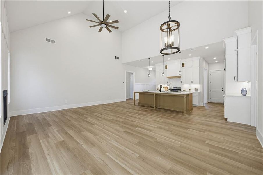 Spacious, unfurnished interior of a new home in , Gainesville (Image 29). Spacious, unfurnished interior of a new home in , Gainesville (Image 29).