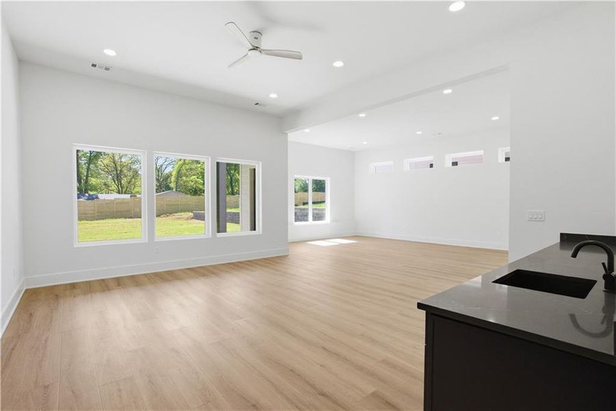 Spacious, unfurnished interior of a new home in , Duluth (Image 80).