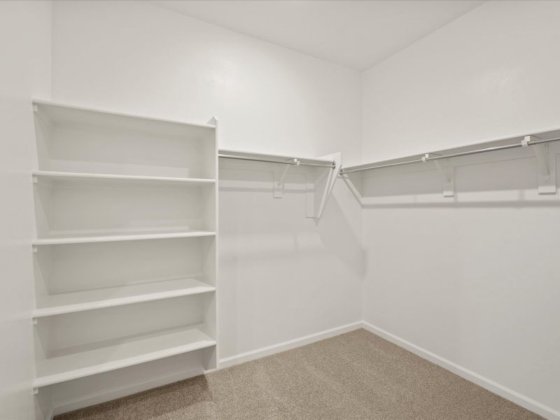 Spacious, unfurnished interior of a new home in Alamar at Rocking K, Tucson (Image 13).