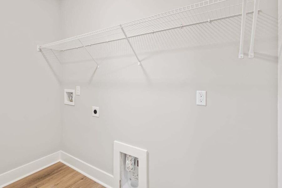 Spacious, unfurnished interior of a new home in , Ravenel (Image 15).