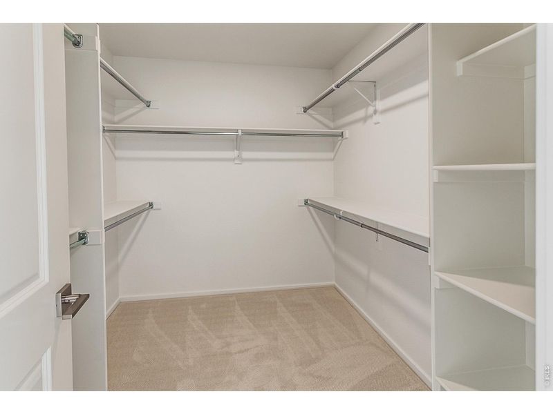 Spacious, unfurnished interior of a new home in , Timnath (Image 15).