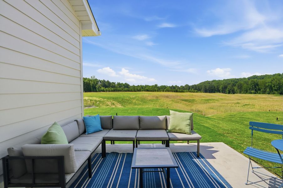 Exterior details and patio area of a home in Westfall, Gastonia (Image 4).