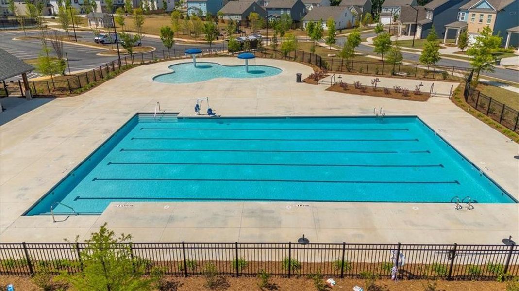 Community amenities in , Acworth (Image 54).
