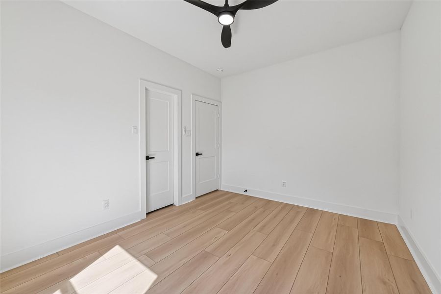 Spacious, unfurnished interior of a new home in , Houston (Image 30).
