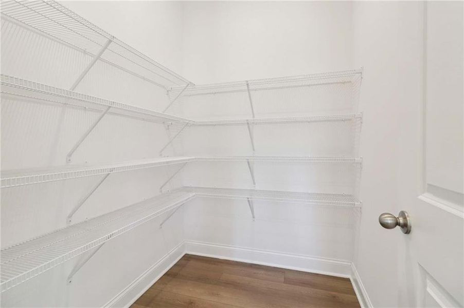 Spacious, unfurnished interior of a new home in East Harbor II at Chestatee, Dawsonville (Image 21).