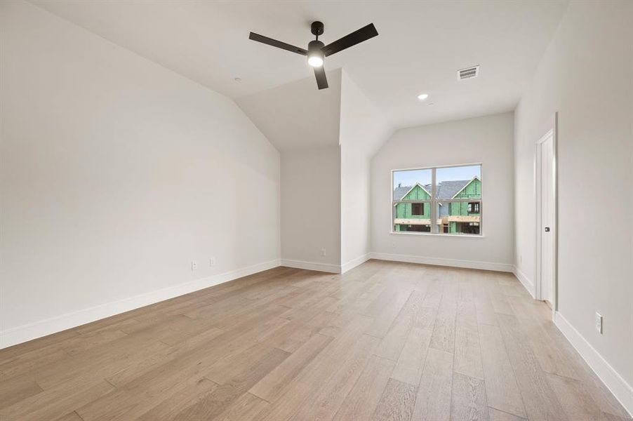 The dreamy owner's suite in our Palmer floor plan offers plenty of space to rest and relax. The dreamy owner's suite in our Palmer floor plan offers plenty of space to rest and relax.