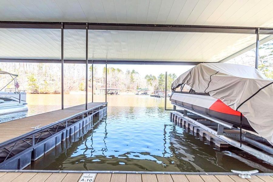 Exterior details and patio area of a home in , Gainesville (Image 3).
