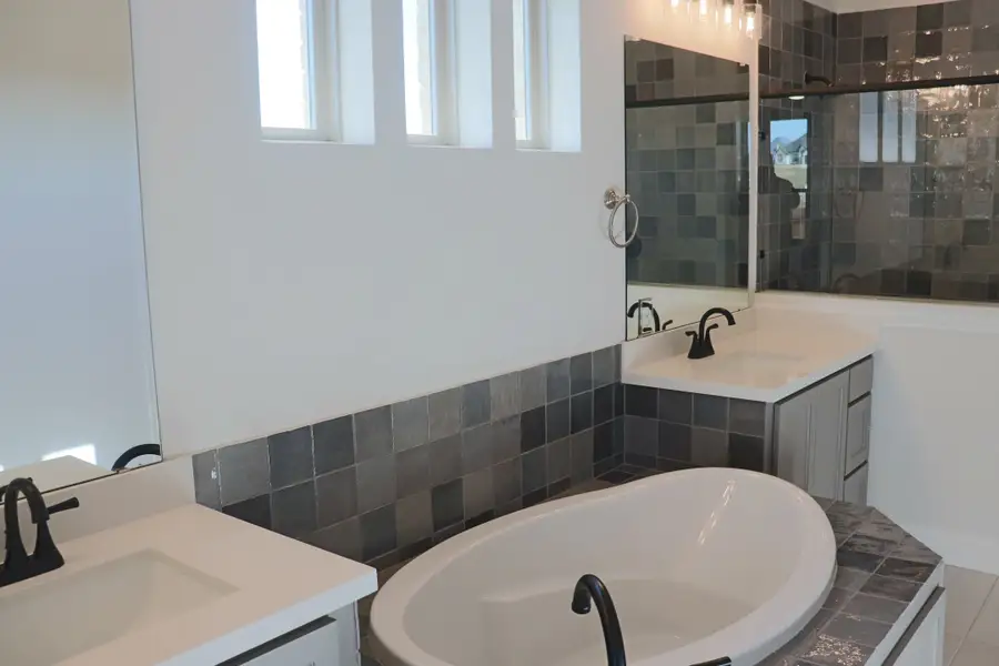 Image 12 of a home in Bull Hide Estates. Image 12 of a home in Bull Hide Estates.