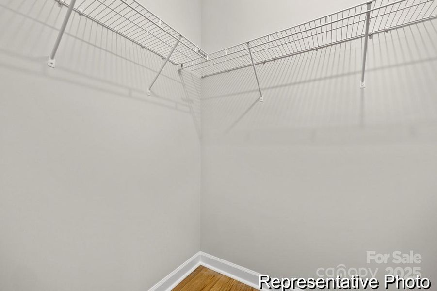 Image 36 of a home in .