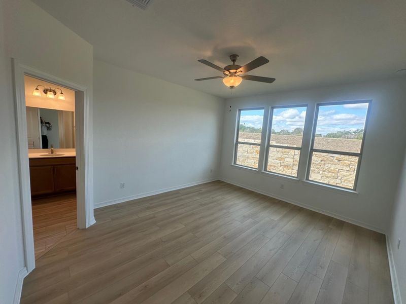 Spacious, unfurnished interior of a new home in La Cima, San Marcos (Image 21).