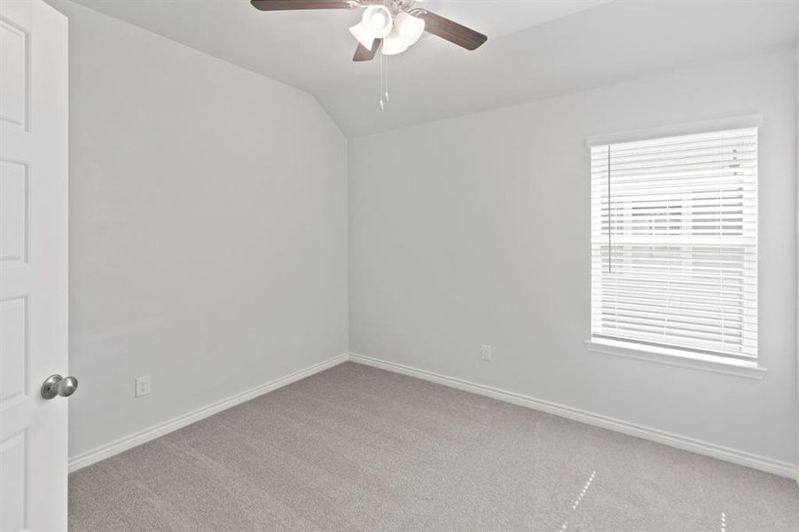 Spacious, unfurnished interior of a new home in Retreat at Fossil Creek, Fort Worth (Image 16). Spacious, unfurnished interior of a new home in Retreat at Fossil Creek, Fort Worth (Image 16).