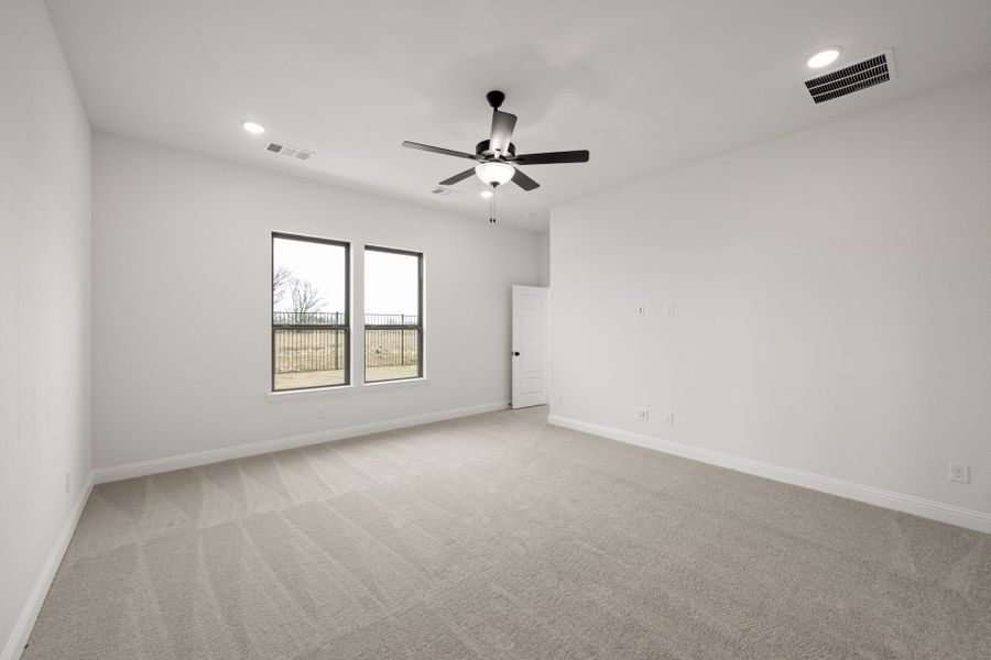 Spacious, unfurnished interior of a new home in Timberbrook, Justin (Image 17). Spacious, unfurnished interior of a new home in Timberbrook, Justin (Image 17).