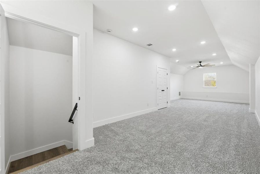 Spacious, unfurnished interior of a new home in , Fort Worth (Image 33).