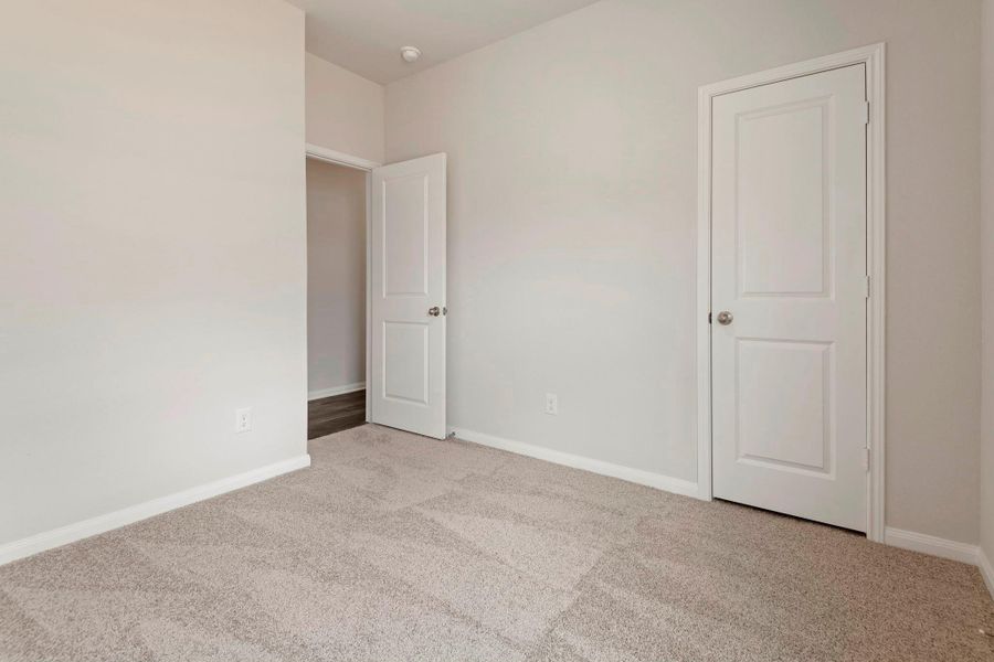 Spacious, unfurnished interior of a new home in , Hockley (Image 10).