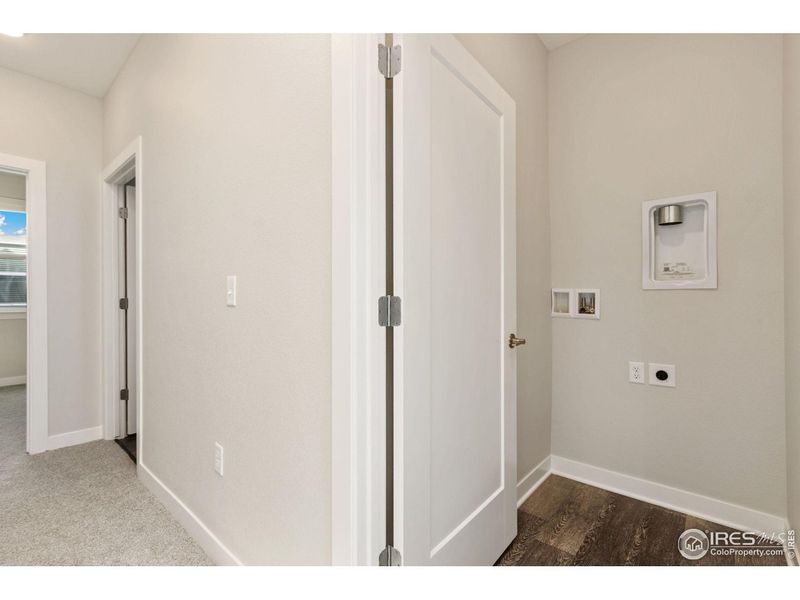 Spacious, unfurnished interior of a new home in , Fort Collins (Image 17).