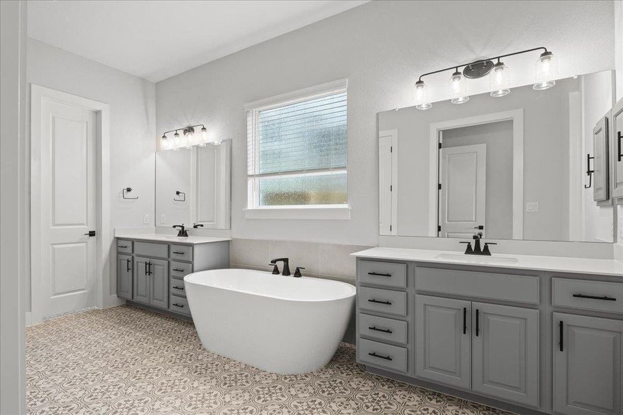 Furnished interior view inside a new home in 6 Creeks, Kyle (Image 7). Furnished interior view inside a new home in 6 Creeks, Kyle (Image 7).