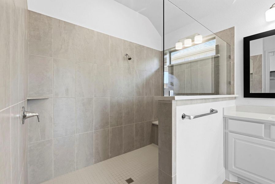 Furnished interior view inside a new home in Chambers Creek, Willis (Image 13).