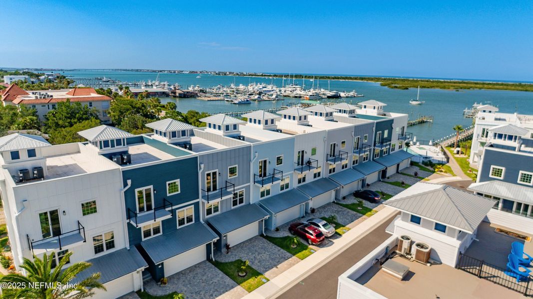 Condo located in St. Augustine, FL showcasing its design and architecture (Image 5).