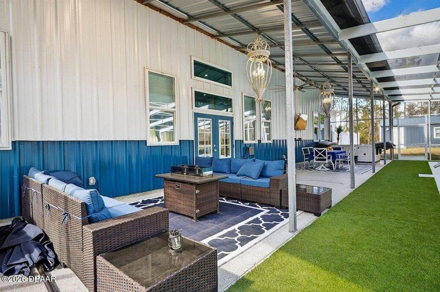 Exterior details and patio area of a home in , Ormond Beach (Image 20). Exterior details and patio area of a home in , Ormond Beach (Image 20).