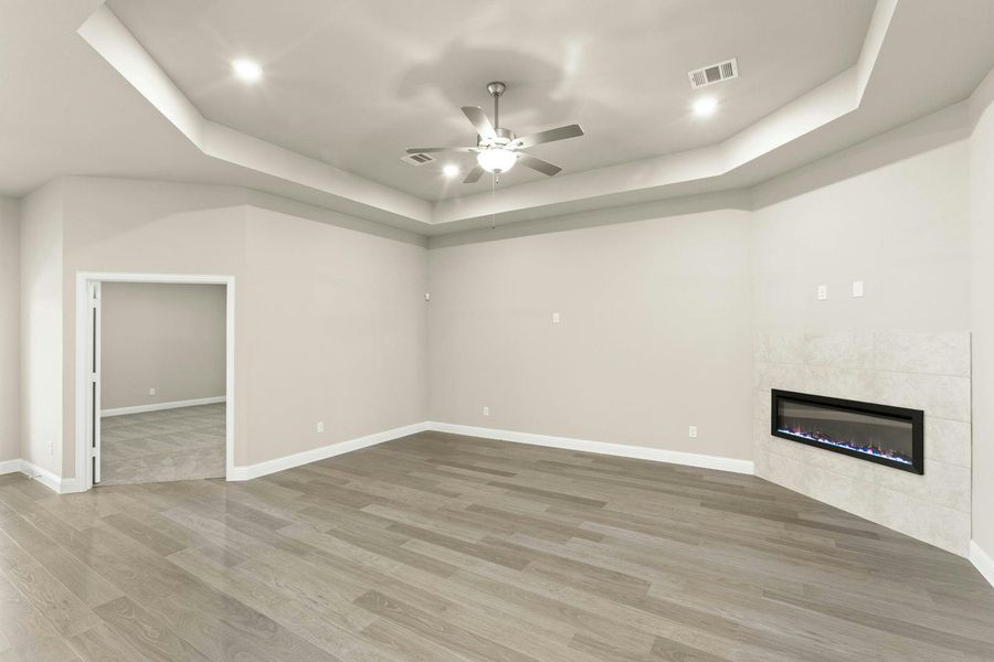 Spacious, unfurnished interior of a new home in Westside Preserve, Midlothian (Image 19).