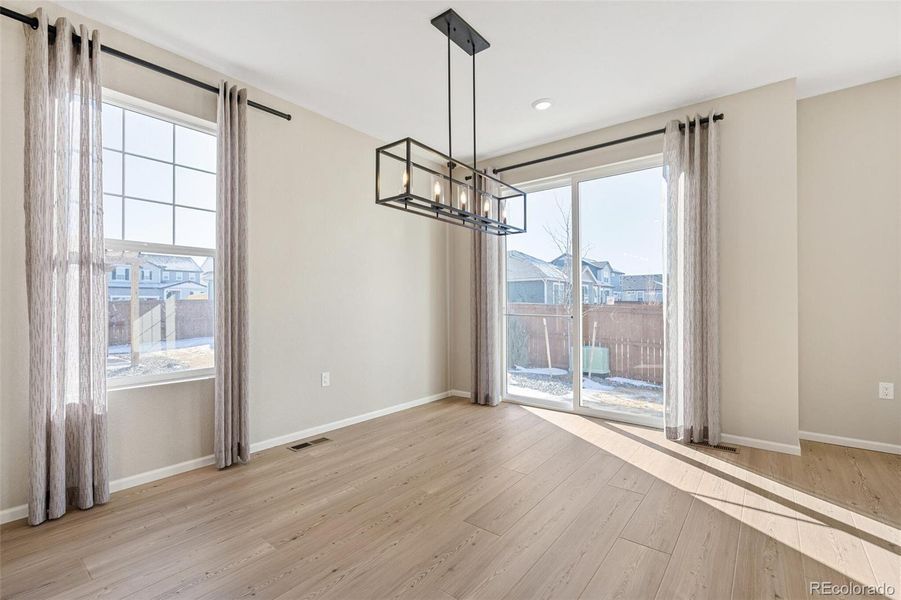 Spacious, unfurnished interior of a new home in Farmlore, Brighton (Image 23).