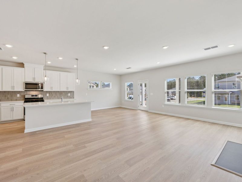 Spacious, unfurnished interior of a new home in Parkside at Grayson, Grayson (Image 11).
